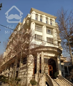 کامرانیه ۲۰۰متر/ ۳پارکینگ سندی/نور مستقیم