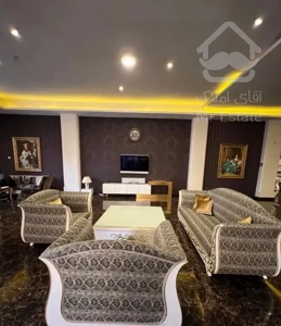 ظفر تاپ لوکیشن ۱۱۰ متر ۲خواب ۲پارکینگ فول
