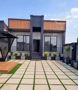 ویلا مدرن جذاب /دارای سند تک برگ/  بهترین متریال