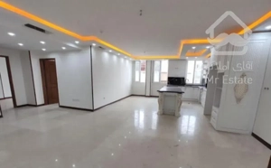 ۱۱۳ متر رو به افتاب / نوساز