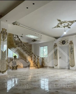 ویلا ۲۹۰ متر بنا ۲۰۵ فول