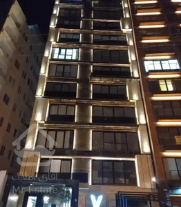 اوایل امیرمازندرانی / لابی دار/