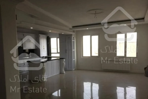 ٨٩ متر/  رو به آفتاب/ جنت آباد جنوبى