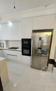 کوهک برج آرتمیس ۱۱۰متر ۲خواب بدون مشرف