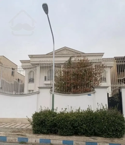 شهرک غرب ،۱۷۶ متر ،۳ خواب،ویلایی