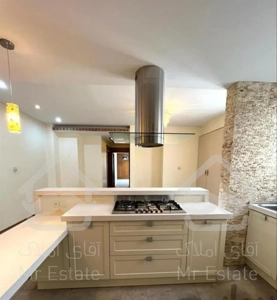 ۲۰۰ متر، ۳ خواب، ویو ابدی