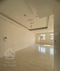 آپارتمان ۱۰۵متری کلیدنخورده سندتکبرگ