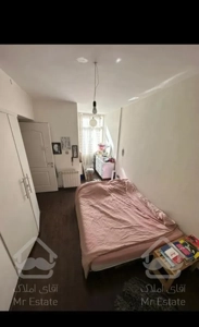 ۱۳۰متر،ونک،خ ونک بسیارتمیزوشیک مستر تازه بازسازی