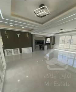 ۱۴۵متر تکواحدی مدرن سندآماده روف گاردن/حیاط اختصاص