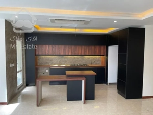 96 متر/ ۲ خواب / کلیـد نخورده/ دریاچه چیتگر/ تراس دار