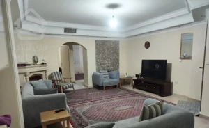 ۷۰ متر ۲ خواب/لوکیشن عالی/پارکینگ و انباری