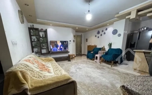 ۸۱متر/فول امکانات/خوش نقشه