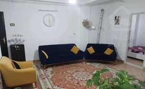 ۷۰ متر ۱۶ متری  طبقه اول املاک آروان