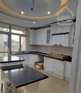 فروش آپارتمان ۱۸۵ متری ۳ خوابه در قنات‌کوثر