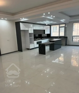 فروش۱۶۵متر/۳خواب/کلید نخورده/کوهک/شهرک راه اهن