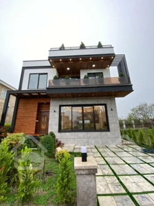 فروش فوق العاده ویلای شیک و زیبا