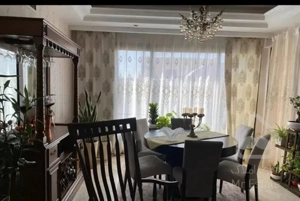 اپارتمان۸۰متری/روبه افتاب/بسیار خوش نقشه/سردار