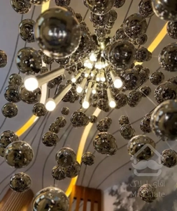 880 متر باغ فرنیش/سازنده تهران /جنب ارم /سندششدانگ