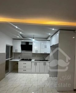 آپارتمان شیک ۸۲متر/طبقه دوم پارکینگ اختصاصی