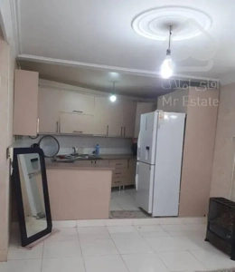 ۵۲متری /طبقه دوم / تخلیه /روبرو متروجوادیه