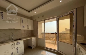 114متر*بهترین نور بهترین نقشه*مشاعات خاص