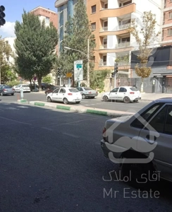 60متر کفی 18متر بالکن