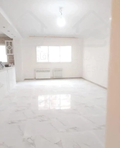 آپارتمان ۱۲۰ متری دولت