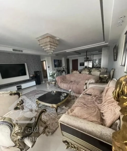 آپارتمان ۱۱۰ متری دو خواب بر شریعتی، مسکونی واداری