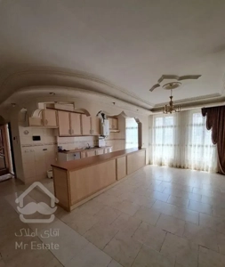 ۷۷ متر سالن پرده خور پارکینگ دار
