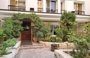 190 متری با حیاط مشجر و اختصاصی پسیان زعفرانیه