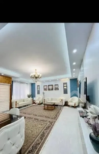 ملک هنوز تنها جاییه که ارزش پولتوحفظ میکنه