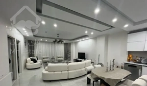 ۷۵متر/شهرصنعتی/طبقه همکف/حیات دار/