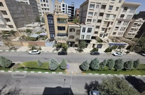 آپارتمان ۸۰ متر اوایل لادن ۷