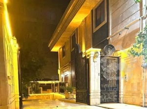 آپارتمان زیر قیمت منطقه (املاک املاک )