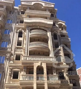 برج ۱۲۰ متری با ویو باز