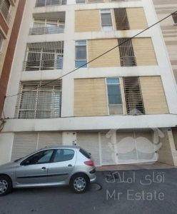 ۱۲۰ متر خوش نقشه ۳ خواب شیک  تاپ لوکیشن  ازگل