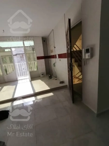 ۶۸متر دوخواب با پارکینگ سالن پرده خور در پونک