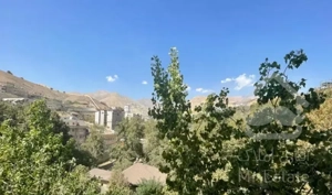 ۹۰ متری با مشاعات با چشم انداز باغ