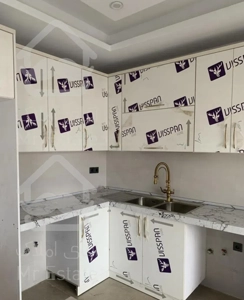 رهن واحد۱۶۷متری شخصی ساز/سه خواب/دریاچه