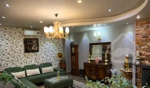 آپارتمان ویلایی حیاط دار