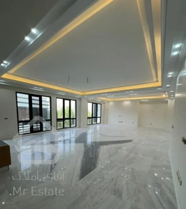 اپارتمان ۳۰۰ متری مدرن نوساز تاپ لوکیشن ویلایی