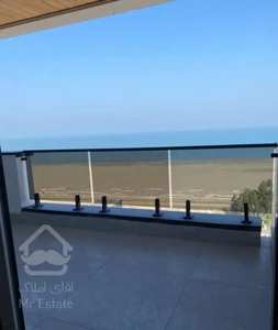 واحد ۱۵۰ متری بی نظیر با ویو دریا ۱۸۰ درجه