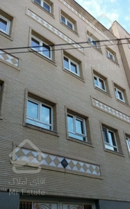 195 متر در خیابان منصور اول خیابان بهادری