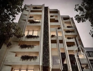 ۸۴متر/۲۲ بهمن/برق