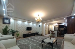 فروش واحد ۸۲ متری بازسازی شده در خیابان ورزش