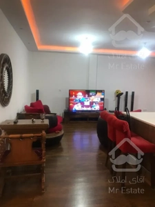 ۵۶ متری فول بسیار خوش نقشه