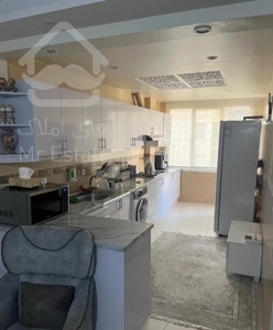 ۷۶ متری تکواحدی ۲ پارکینگ و بالکن قیمت شکسته