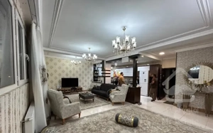 دو خواب ۱۳۰ متری مستر جنوبی درب حیاط رشد جنوبی