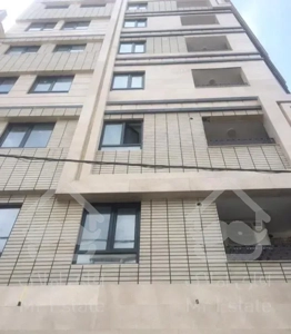 اپارتمان ۱۱۰متری خ باباطاهرکلیدنخورده