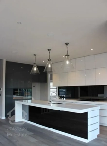 ۱۳۰متر«۲خواب»اعیان نشین میرداماد